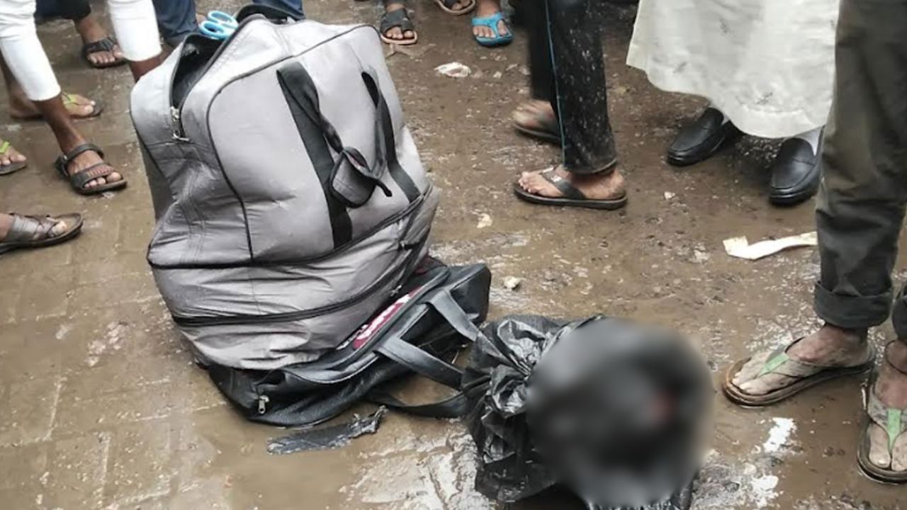 টঙ্গীতে যুবকের খণ্ডিত মরদেহ মিলল ট্রাভেল ব্যাগে